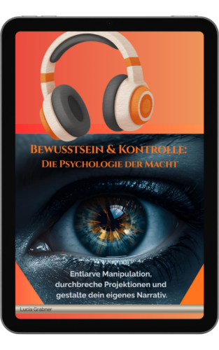 Cover des Hörbuchs „Bewusstsein & Kontrolle“ auf einem Tablet. Eine persönliche Recherche über Manipulation, die Psychologie der Macht und den Weg zur eigenen Freiheit von Lucia Grabner.